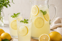Easy Homemade Lemonade Recipe